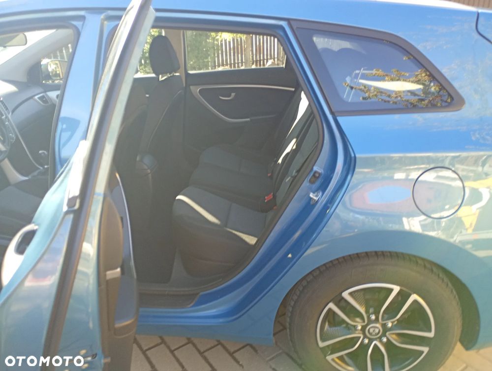 Hyundai i30 1.4 Classic - 8