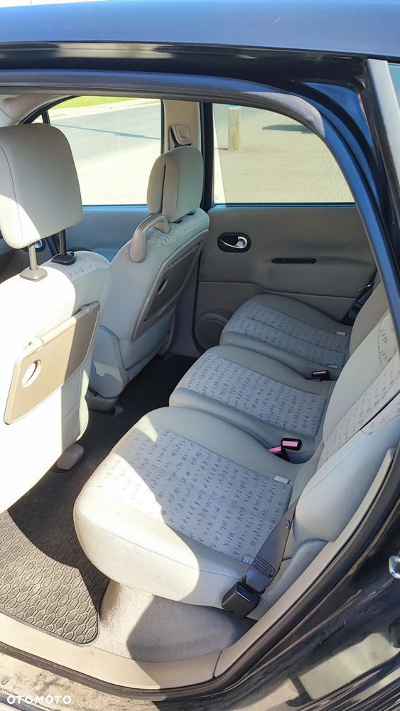 Renault Scenic 1.9 dCi Confort Authentique - 21