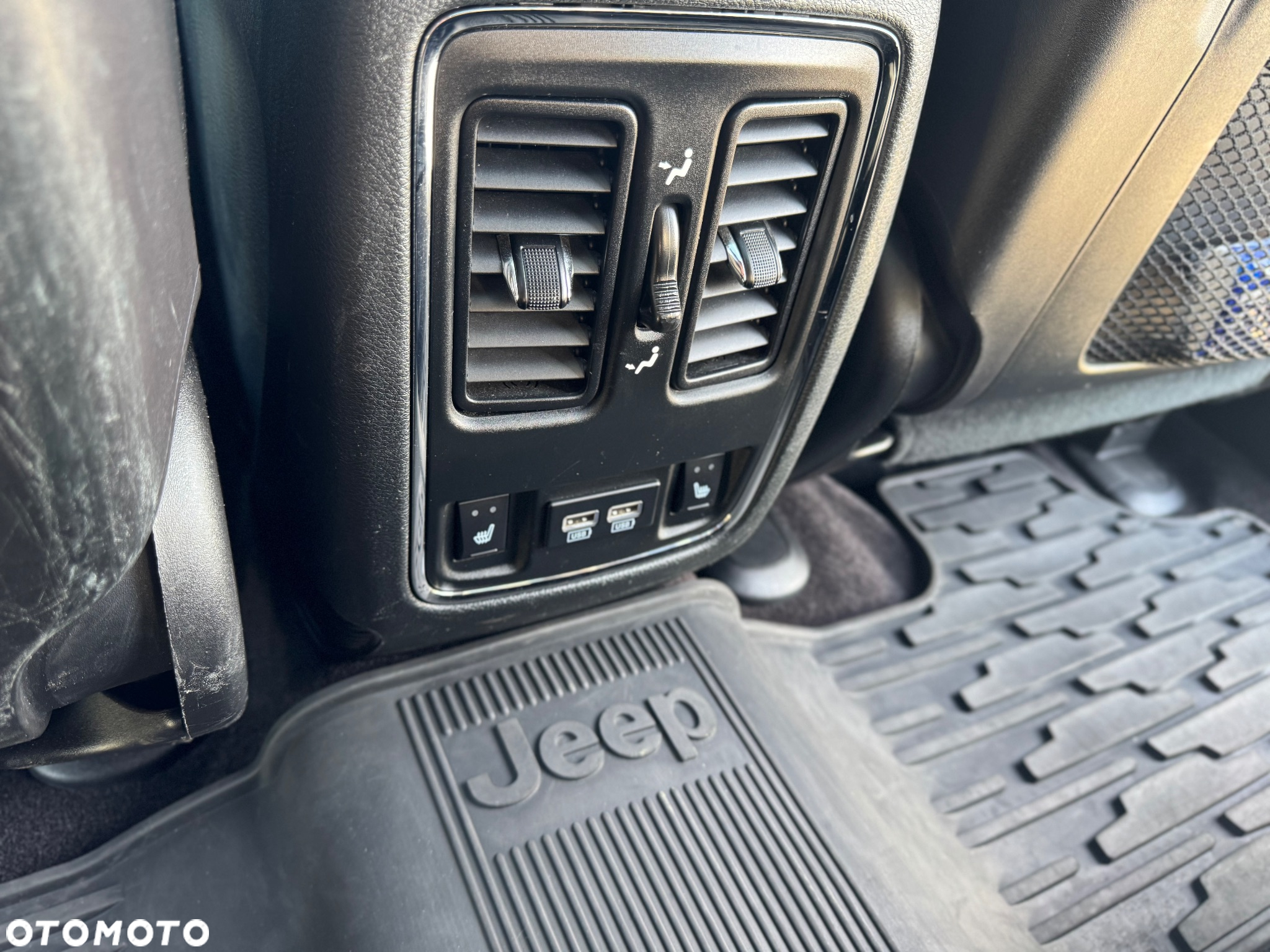 Jeep Grand Cherokee 3.0 CRD Summit - 19