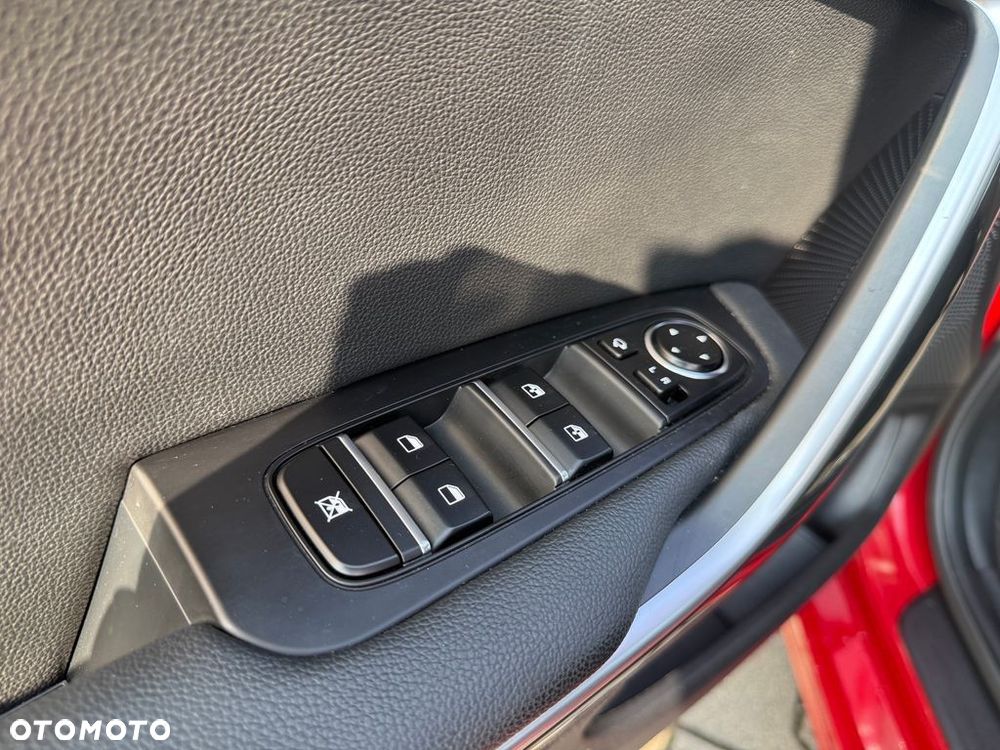 Kia Ceed 1.5 T-GDI Tribute DCT - 14
