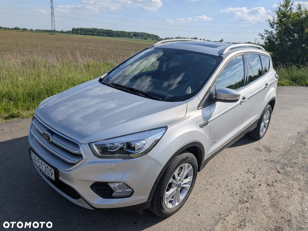Ford Kuga 1.5 EcoBoost 4x4 Titanium - 2