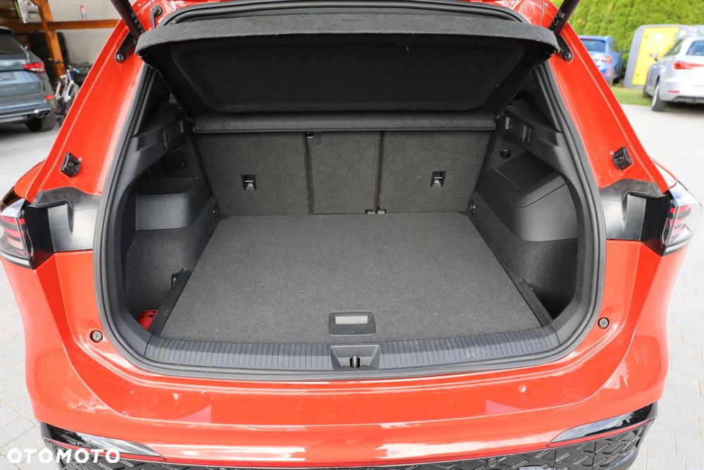 Volkswagen Tiguan 2.0 TDI SCR DSG R-Line - 32