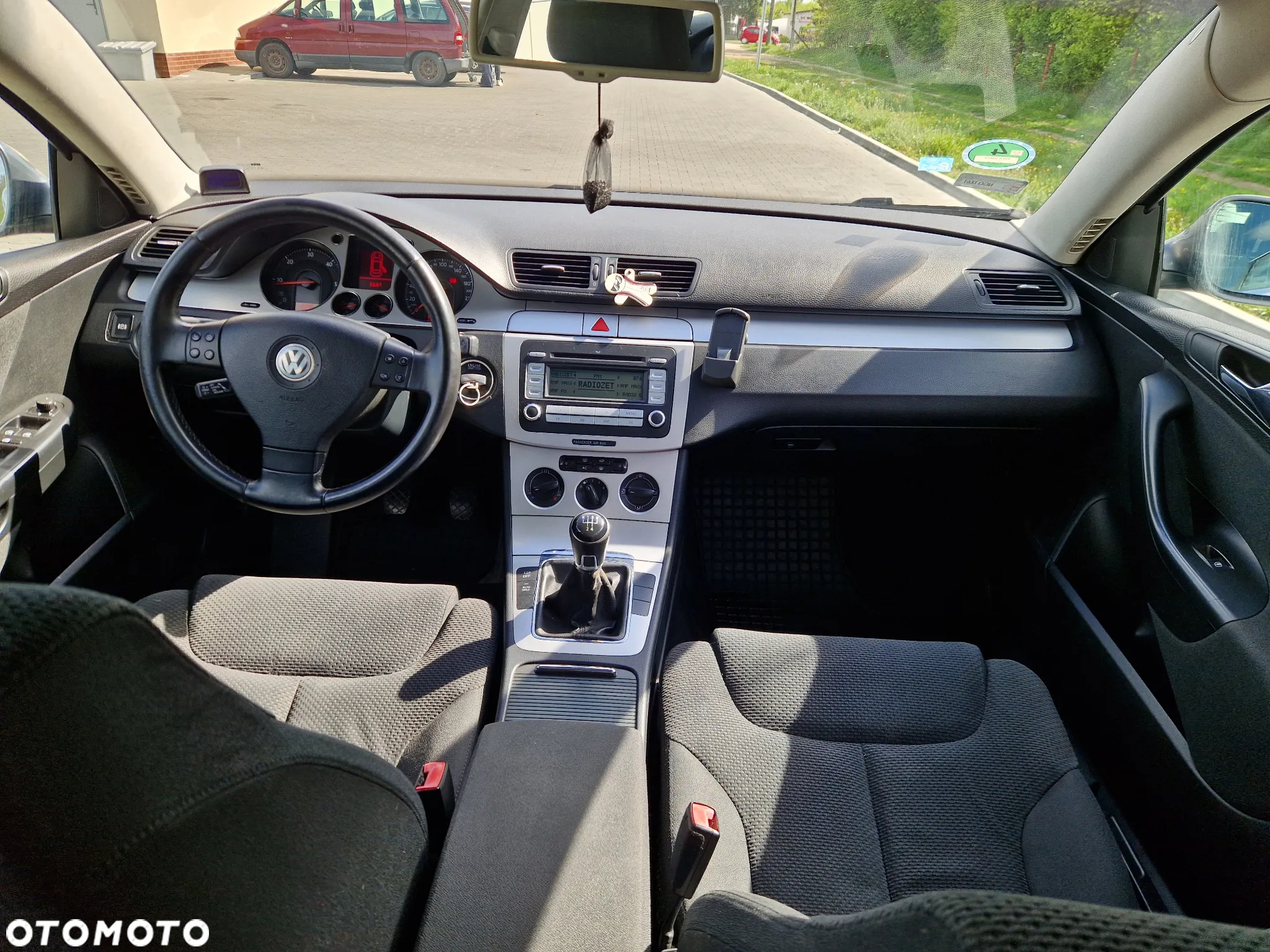 Volkswagen Passat 1.9 TDI Comfortline - 8