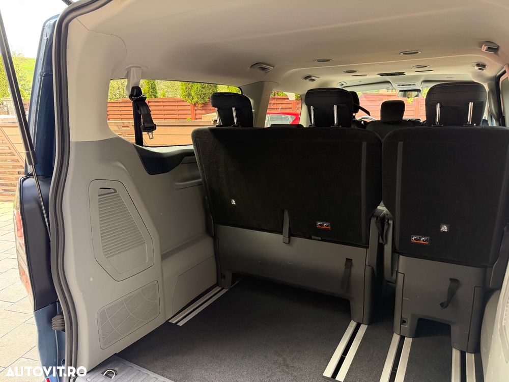 Ford Tourneo Custom Bus 320S 2.0 EcoBlue 170 CP 8AT L1H1 AWD Limited - 26