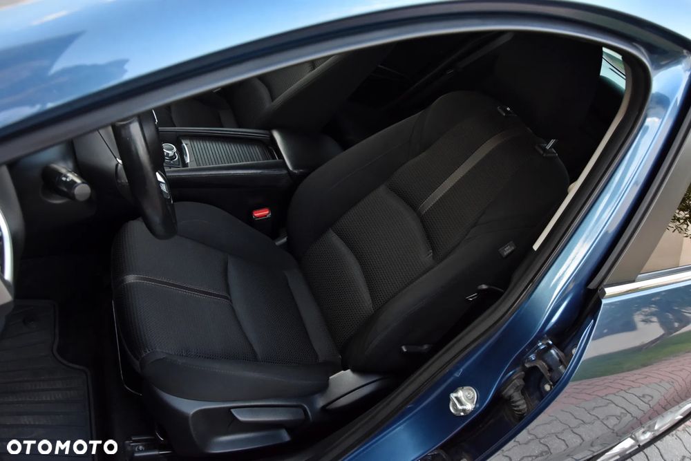 Mazda 3 2.0 Skypassion EU6 - 15
