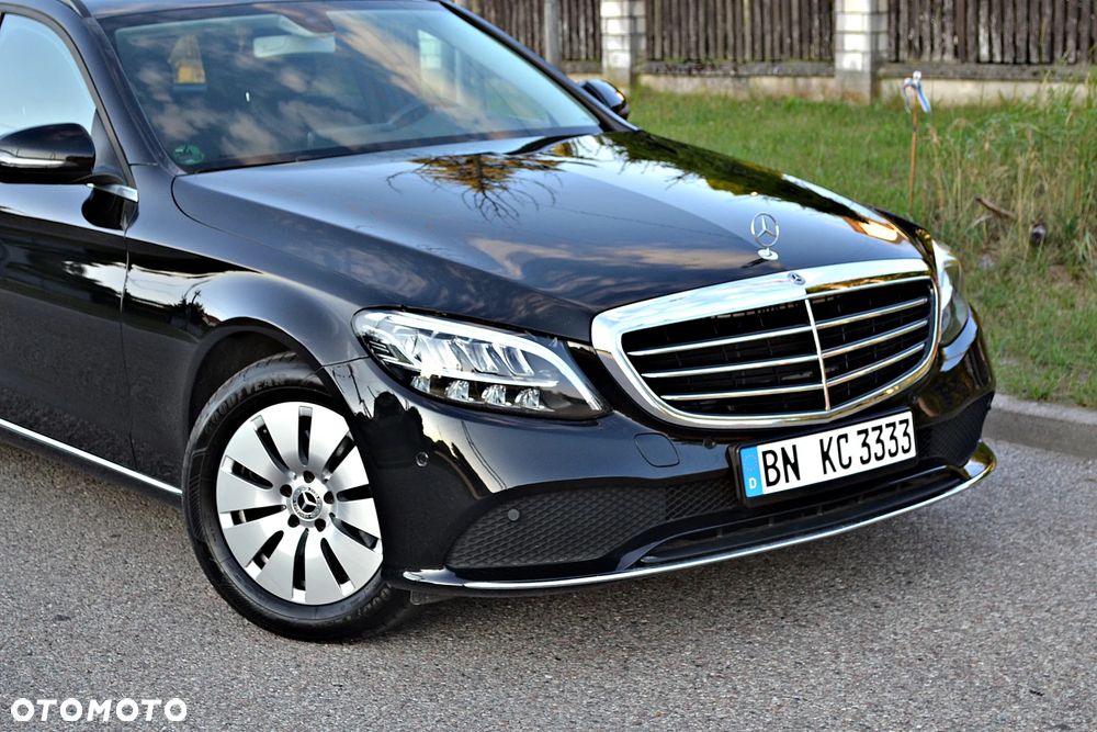 Mercedes-Benz Klasa C 220 d 9G-TRONIC Exclusive - 23