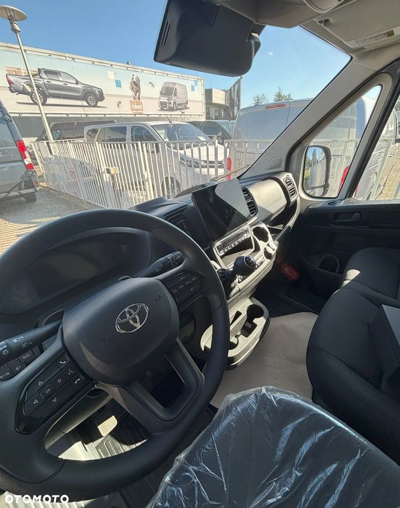 Toyota Proace Max - 6