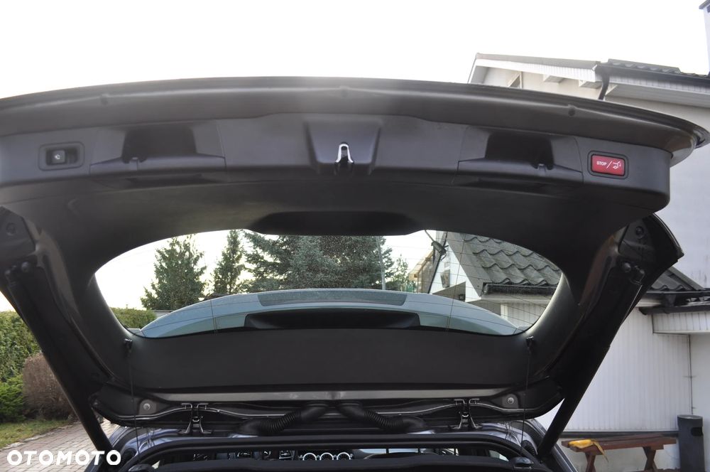 Mercedes-Benz Klasa B 200 7G-DCT Progressive Advanced - 17