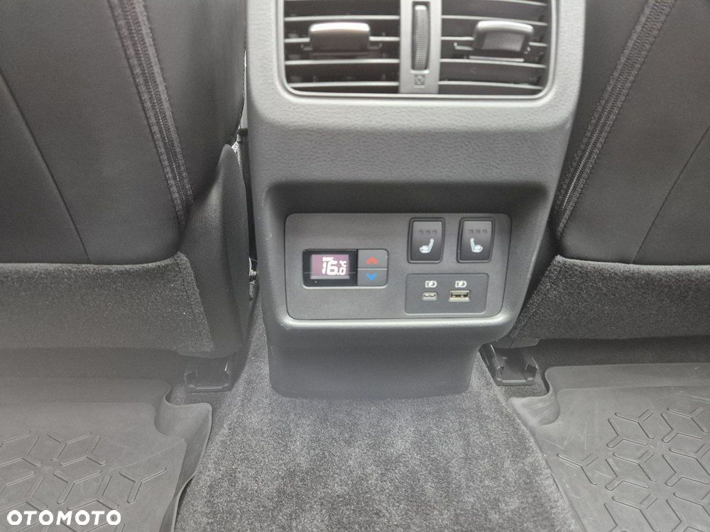 Nissan X-Trail - 28