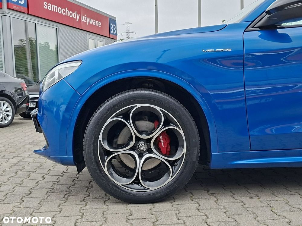 Alfa Romeo Stelvio - 3