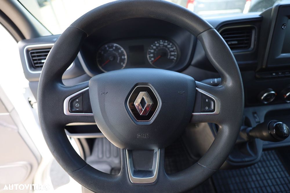 Renault Master - 17