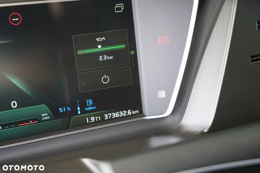 Volvo FH 460 / PEŁNY ADR / KLIMA POSTOJOWA / I-SAVE / I-SHIFT / ALUFELGI - 39