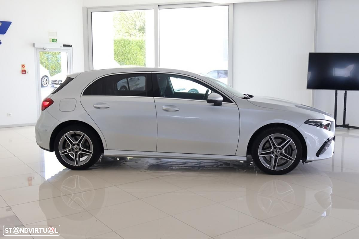 Mercedes-Benz A 250 e - 12