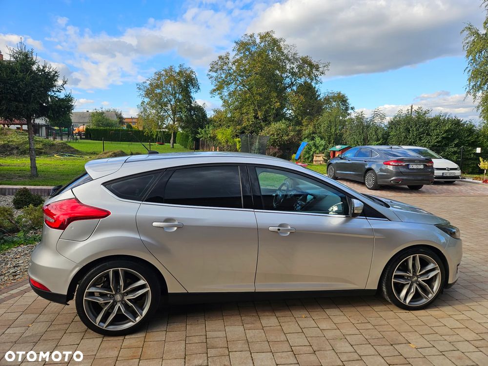 Ford Focus - 7