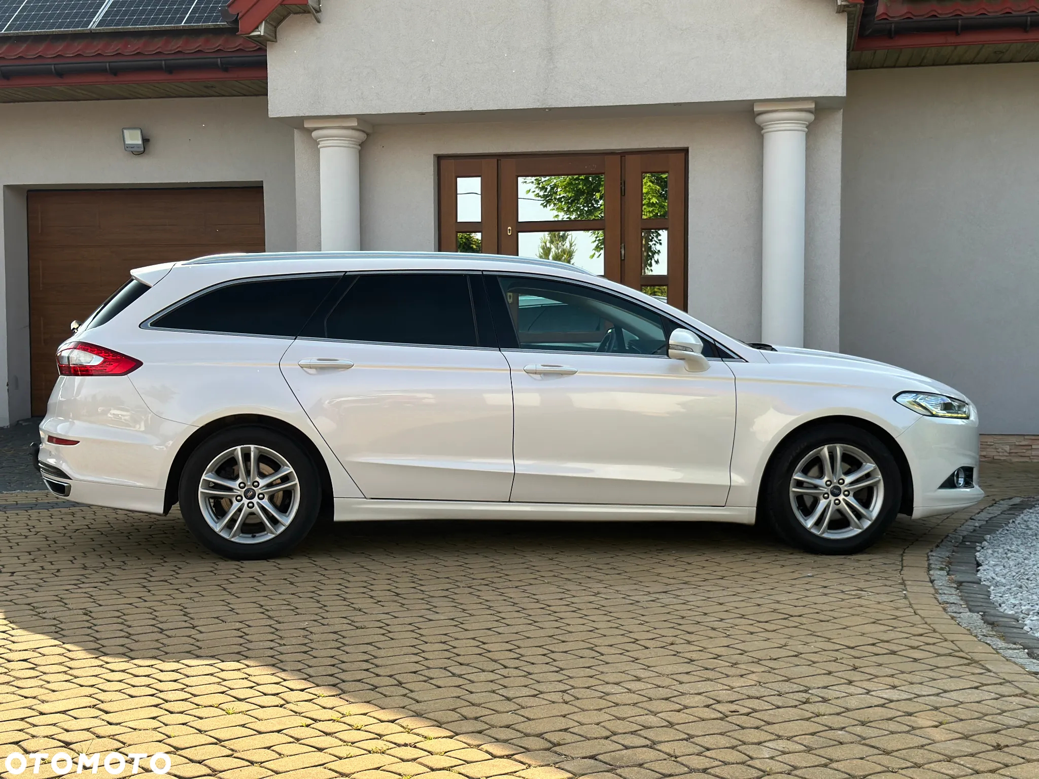 Ford Mondeo - 14