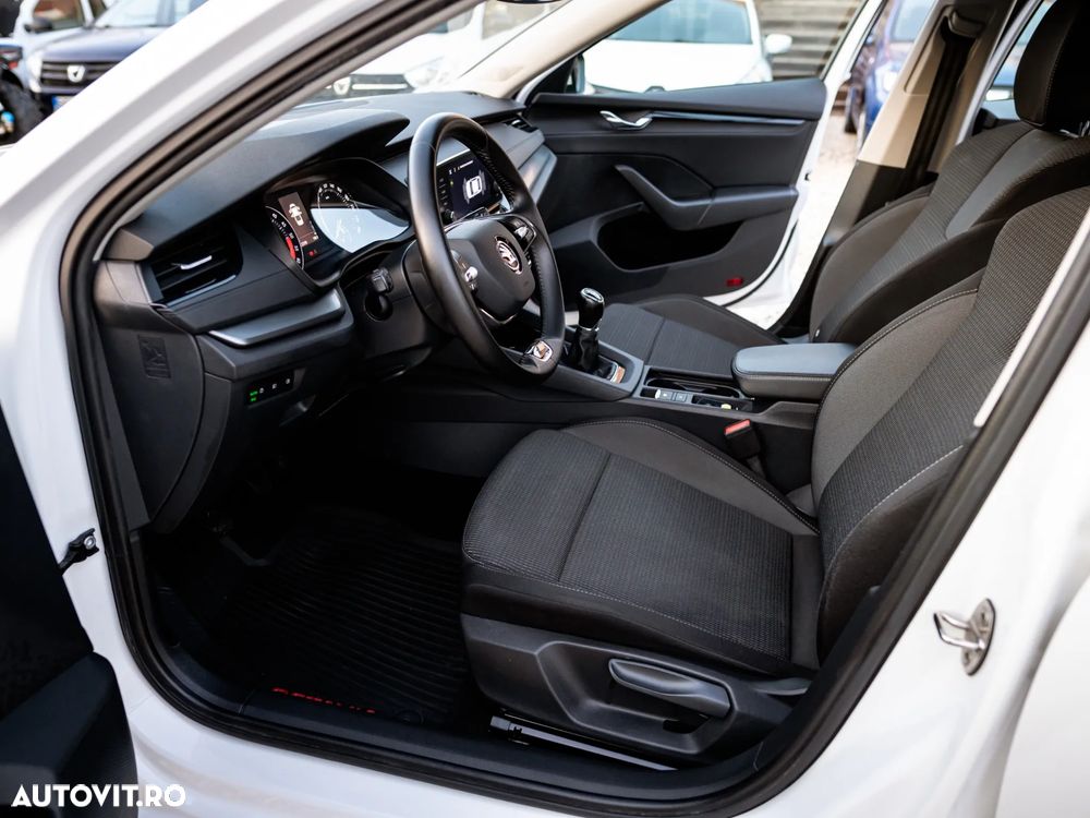 Skoda Octavia 2.0 TDI Style - 19
