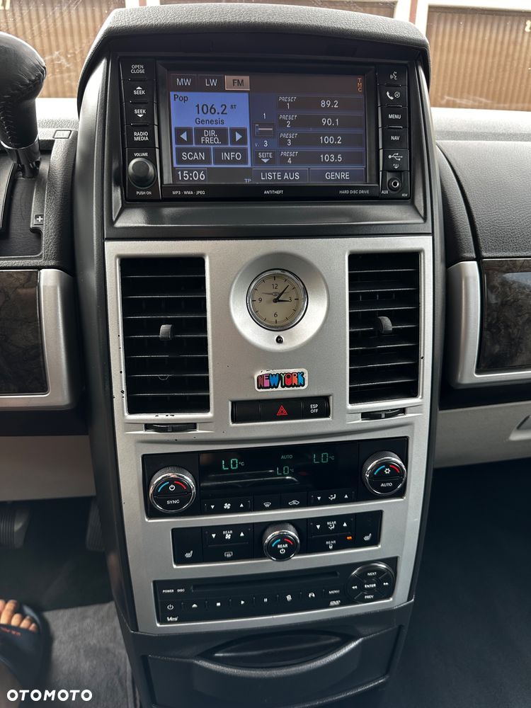 Chrysler Grand Voyager 3.8 V6 Limited - 8