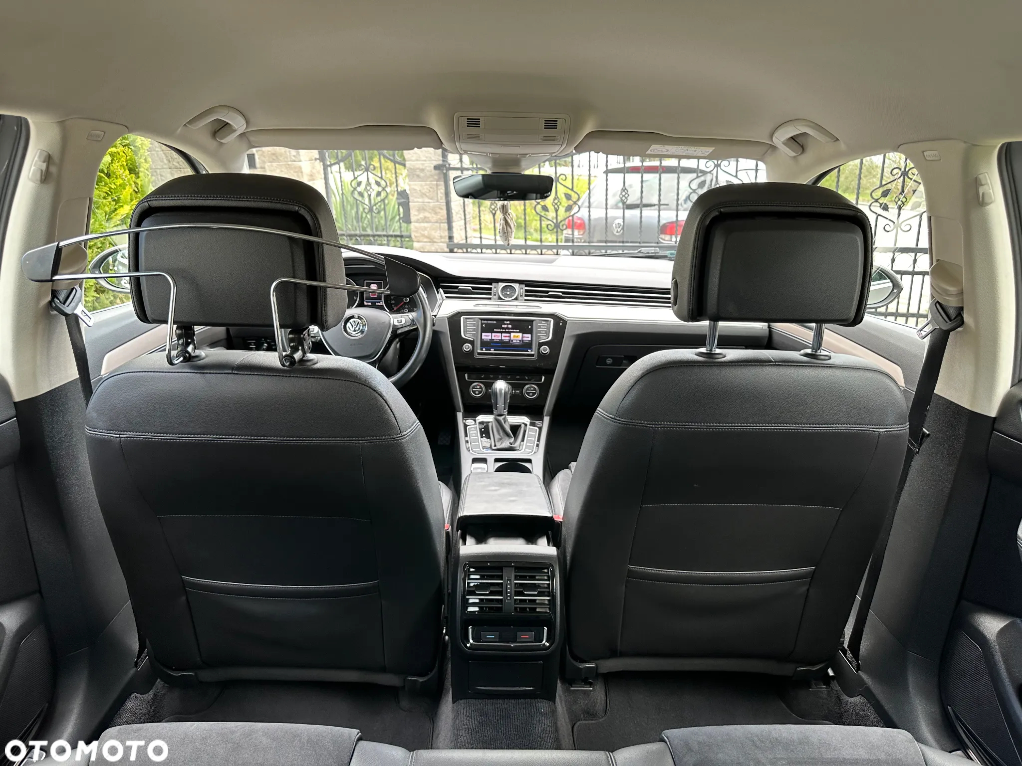 Volkswagen Passat 2.0 TDI BMT Highline DSG - 26