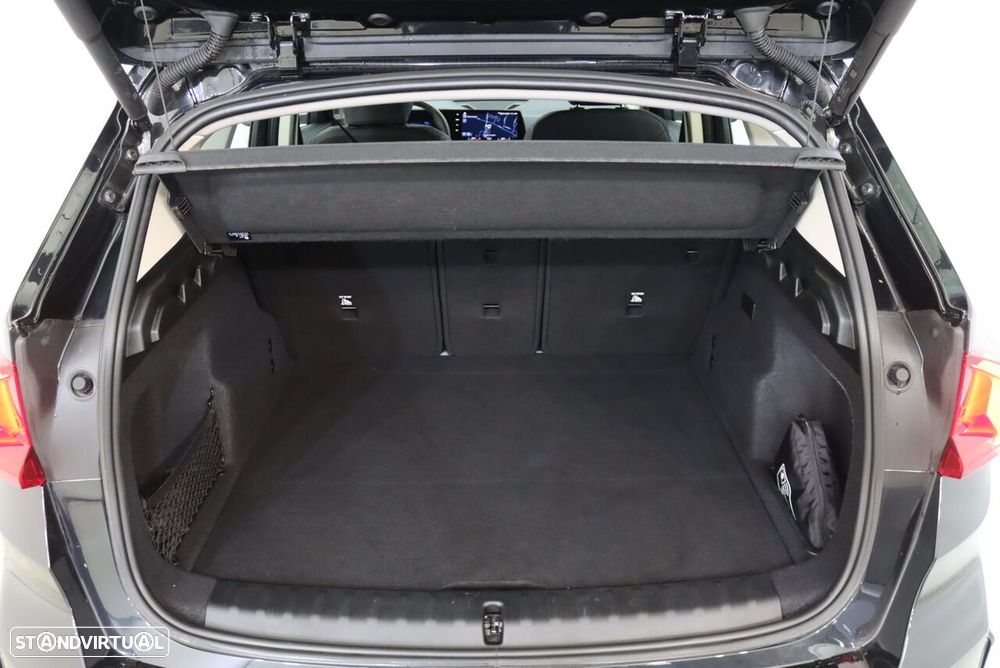 BMW iX1 xDrive30 xLine - 38