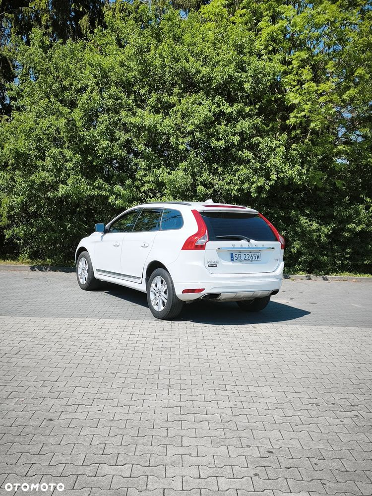 Volvo XC 60 T5 Geartronic Kinetic - 20