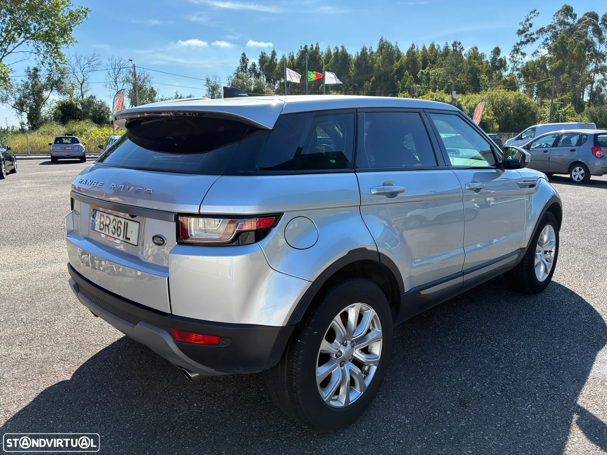 Land Rover Range Rover Evoque 2.0 D150 S - 11