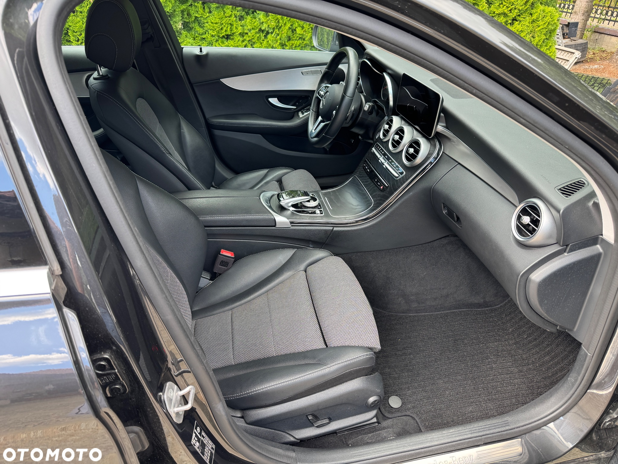 Mercedes-Benz Klasa C 220 d T 9G-TRONIC Avantgarde - 11