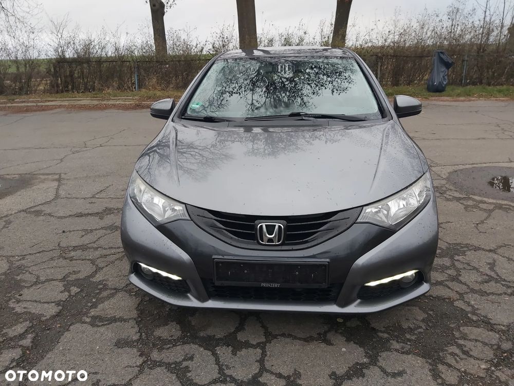 Honda Civic 1.8 i-VTEC Sport Black Edition - 1