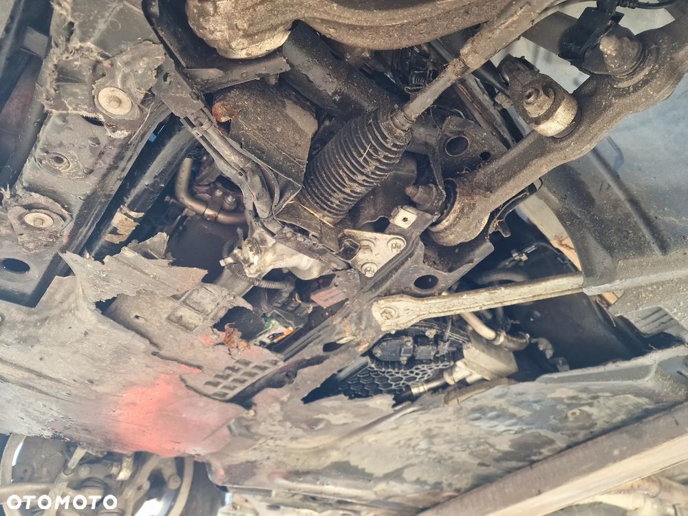 Mercedes-Benz Klasa C 180 d 9G-TRONIC Exclusive - 33