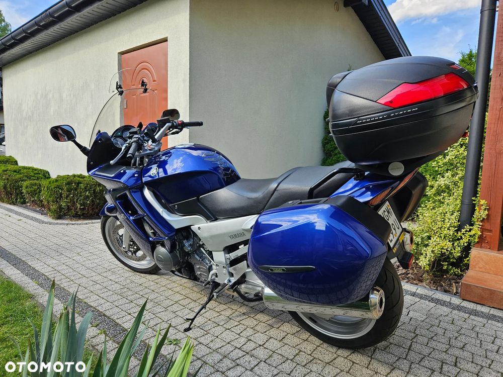 Yamaha FJR - 7