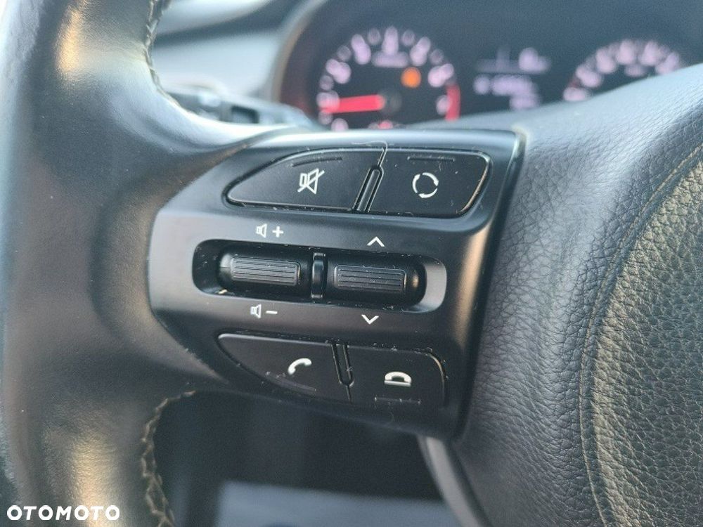 Kia Rio - 13