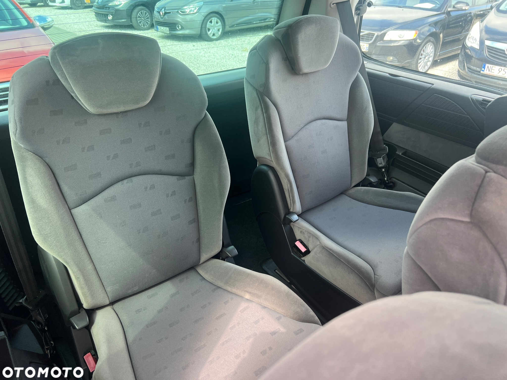 Citroën C8 2.0 16V Confort - 11