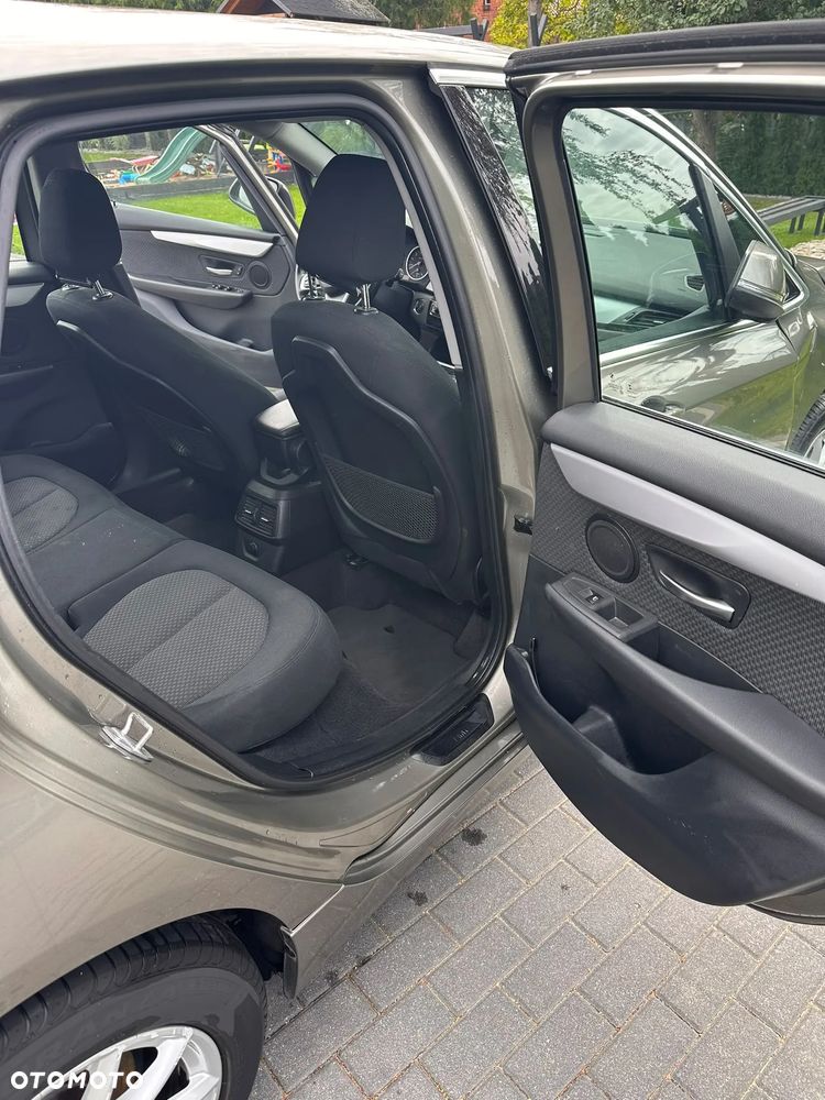 BMW Seria 2 - 12