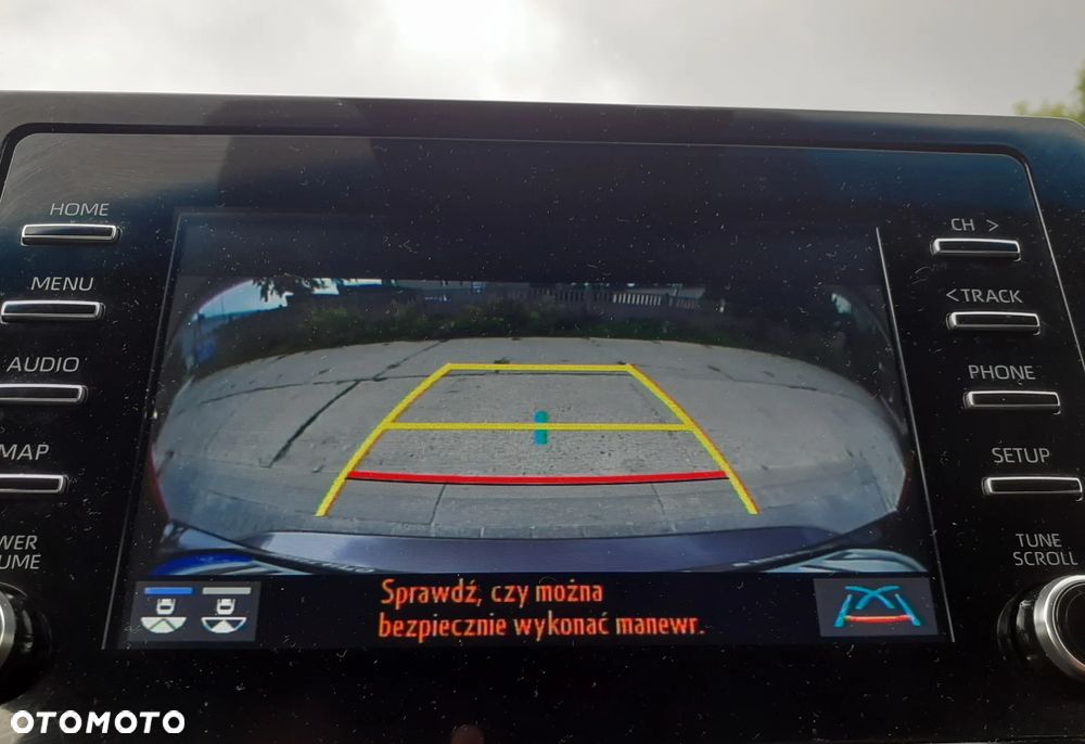 Toyota Camry - 14