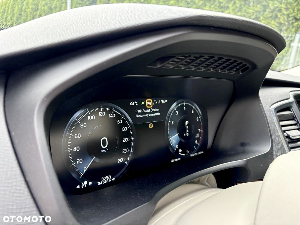 Volvo XC 90 T6 AWD Momentum 7os - 12