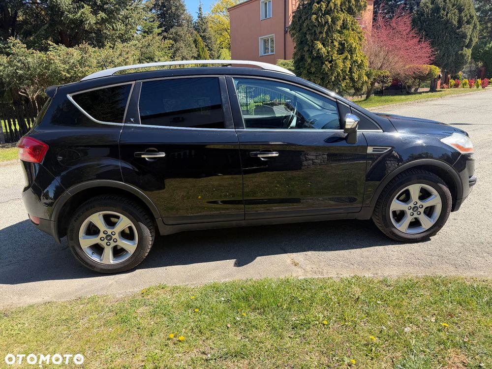 Ford Kuga 2.0 TDCi 4x4 Titanium - 8