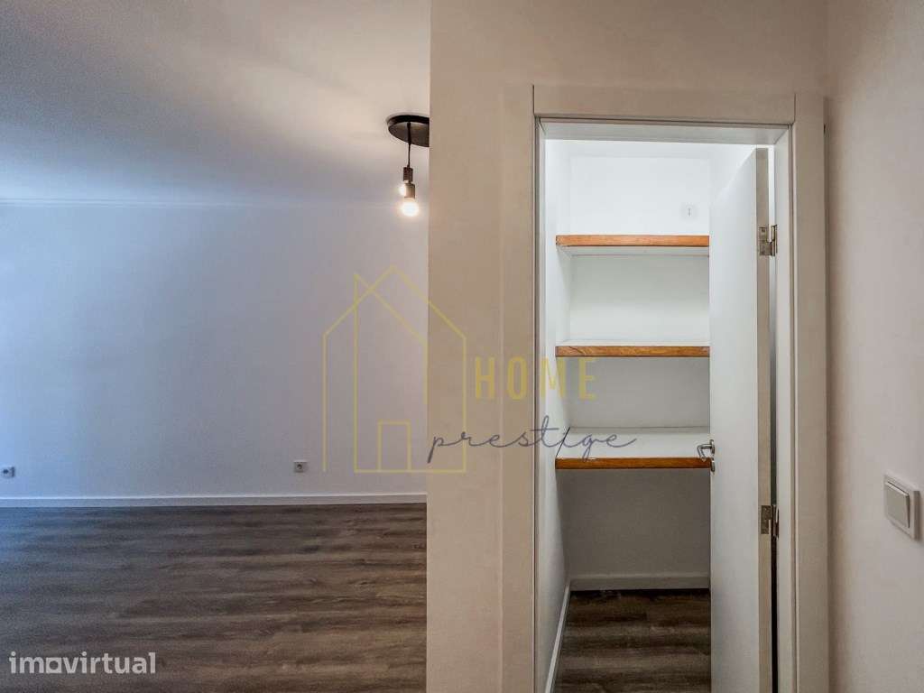 Fantástico Apartamento T2 Remodelado no Monte da Caparica - Grande imagem: 3/24
