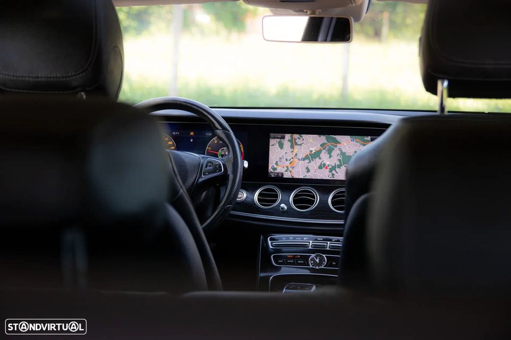 Mercedes-Benz E 220 d Avantgarde+ - 15
