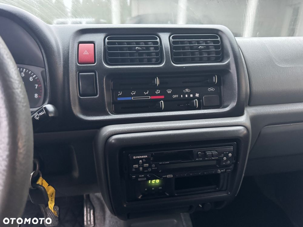 Suzuki Jimny 1.3 JLX - 14