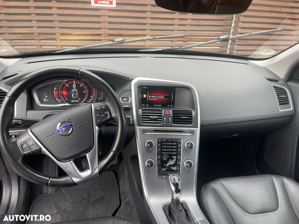 Volvo XC 60 D4 Geartronic Summum - 13