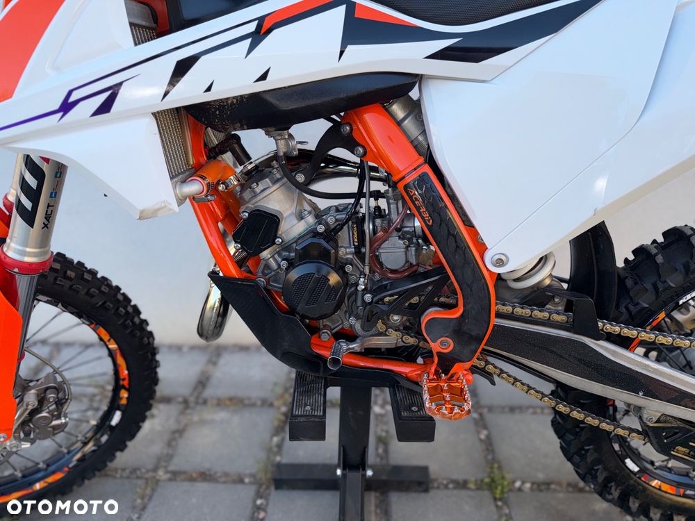 KTM SX - 9
