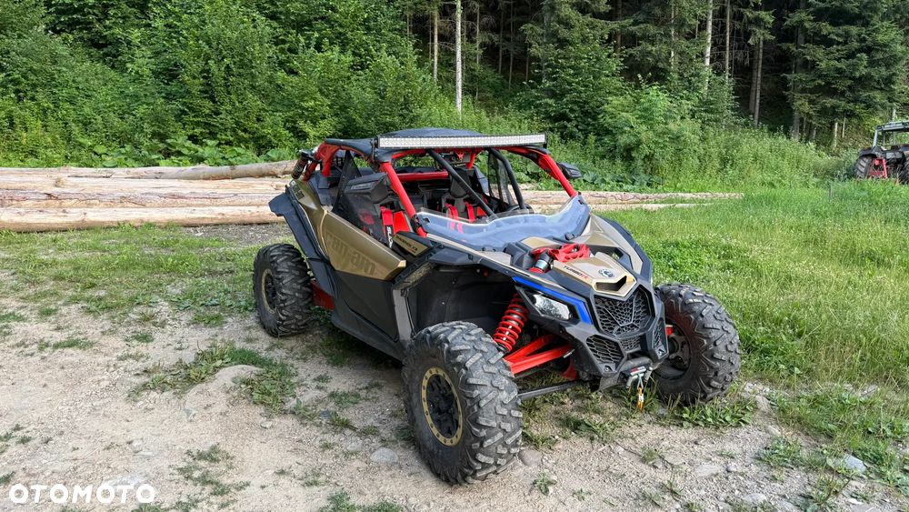Can-Am Maverick - 2