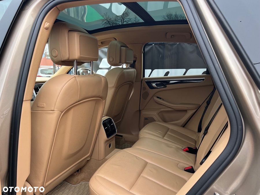 Porsche Macan PDK - 24