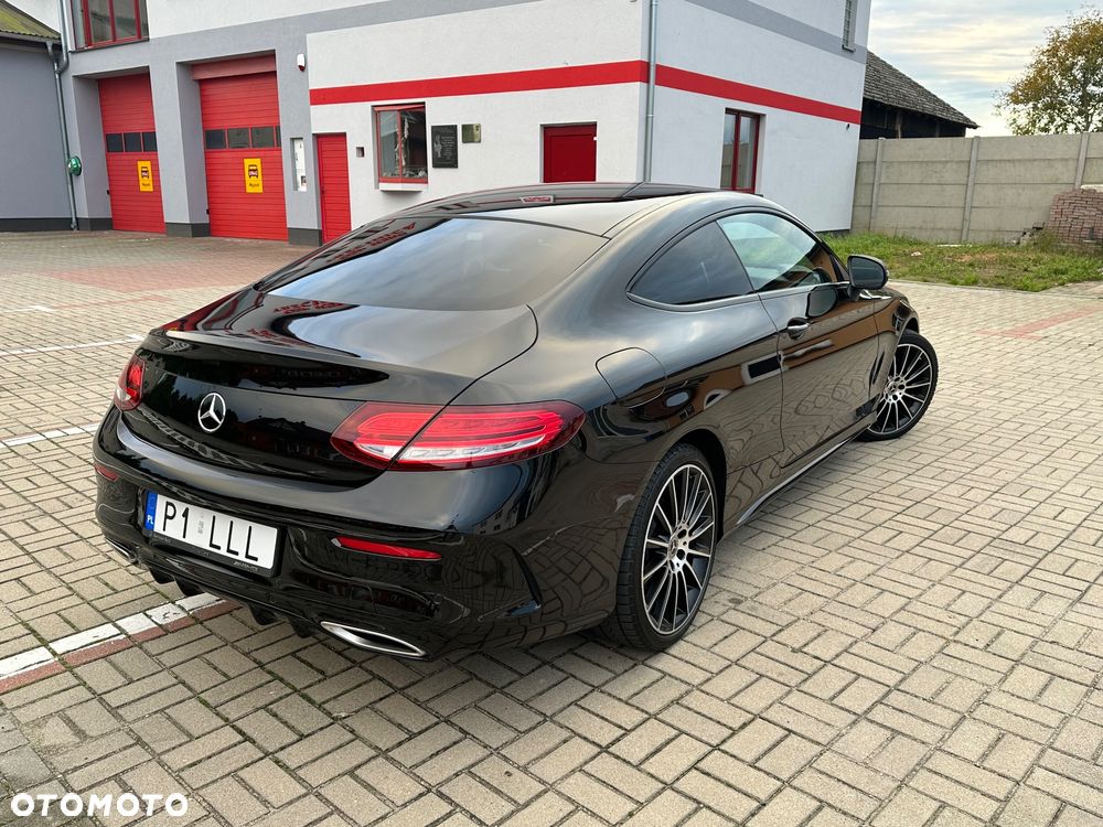 Mercedes-Benz Klasa C 200 9G-TRONIC - 12
