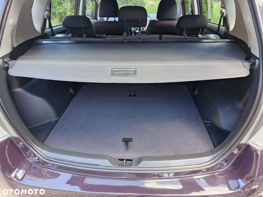 Toyota Verso 1.8 Sol EU5 - 26