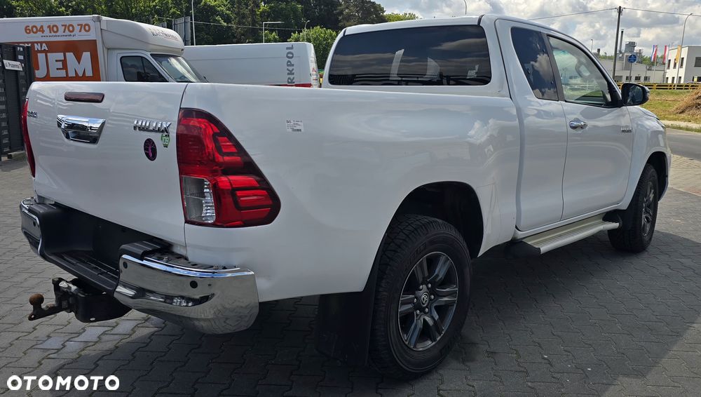 Toyota Hilux 4x4 Extra Cab Duty Comfort - 27