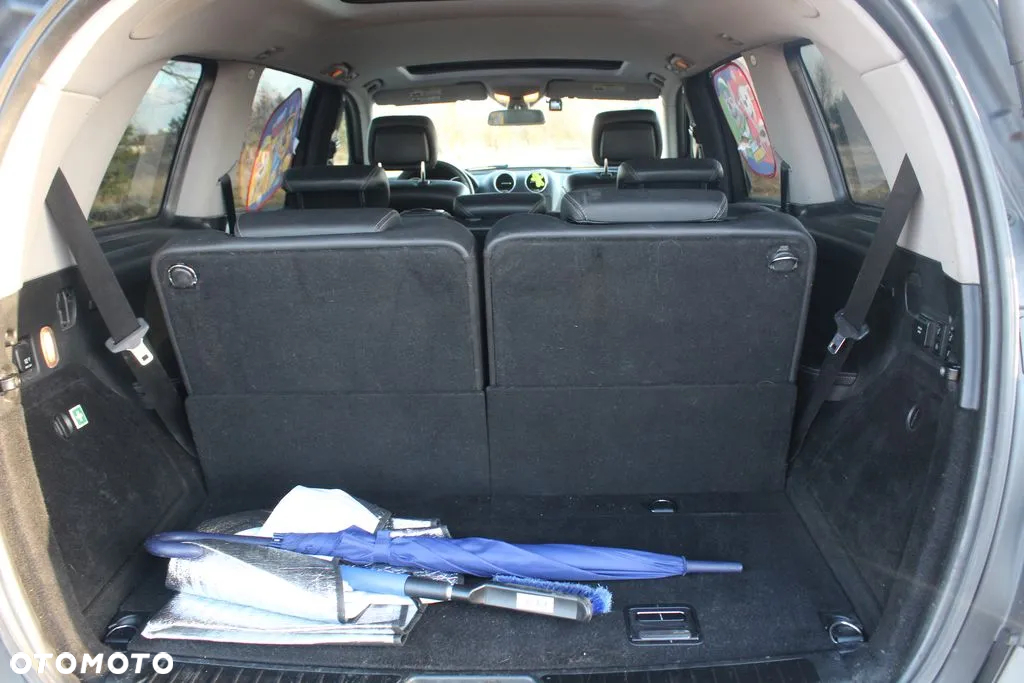 Mercedes-Benz GL 450 - 37
