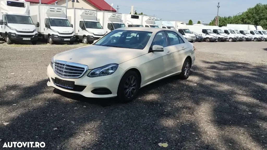 Mercedes-Benz E 200 BlueTEC 7G-TRONIC - 3