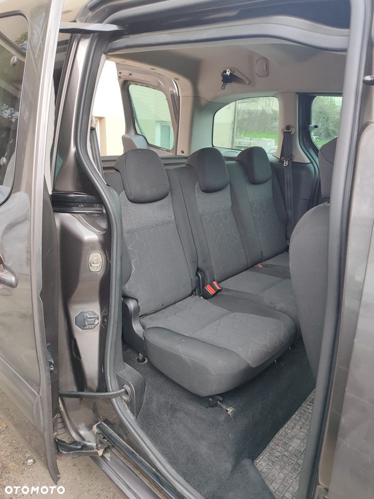 Peugeot Partner - 13