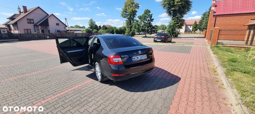 Skoda Octavia 2.0 TDI Edition - 4