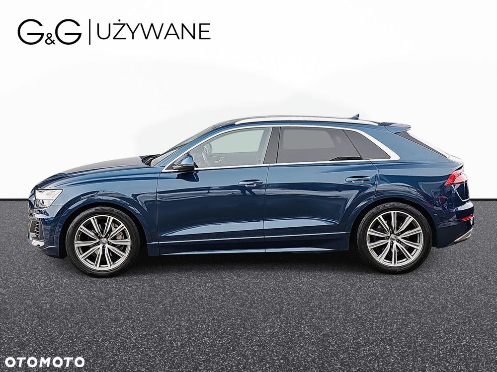 Audi Q8 - 9